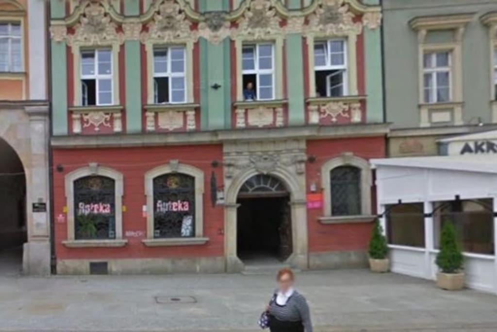 Rynek Pod Fredra Breslávia Exterior foto